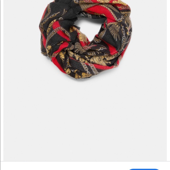 LOOKING FOR: ZARA Floral and Chain Print Scarf - Picture 2 of 4